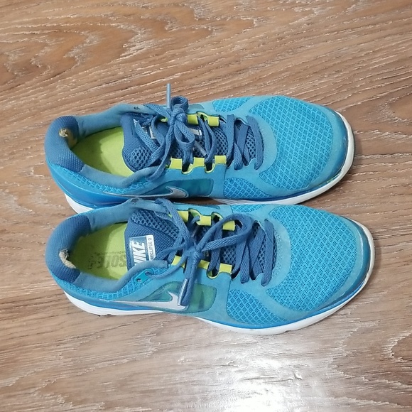 (7½) Nike LunarEclipse 2 Lace Up Neon Running Outdoor Sporty Activewear Preppy - Picture 2 of 11